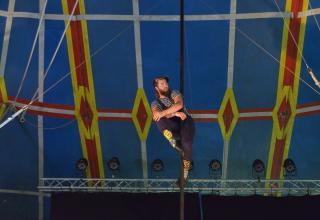 Compagnie Cirqu'en cavale